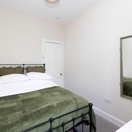 Edinburgh Holyrood Park Views Apartment Exterior foto